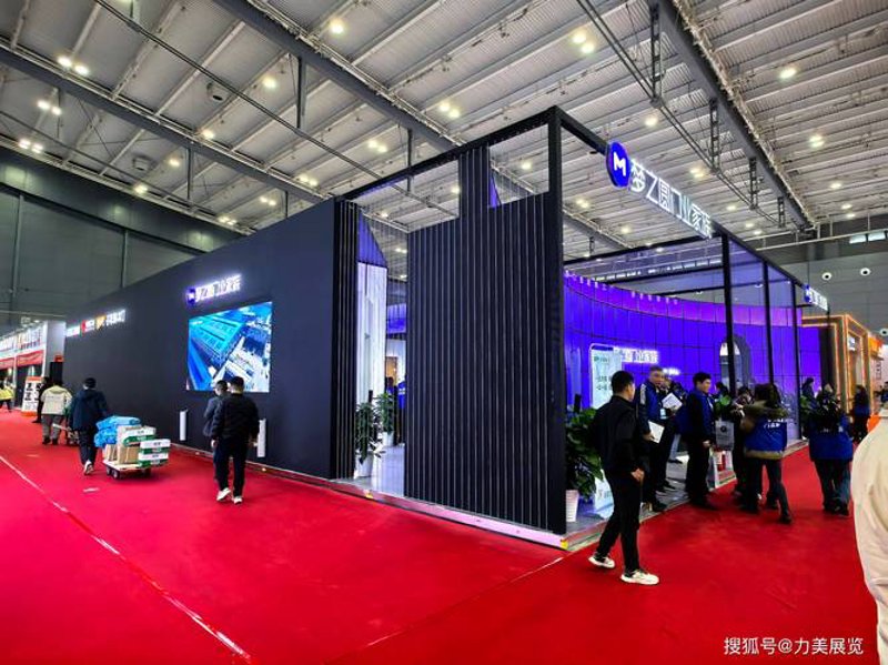 舞台桁架应用解析:提升演出效果的秘密武器